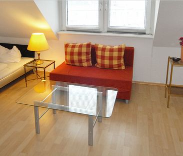 1 Zimmer in Düsseldorf - Photo 2