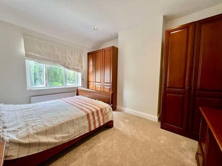 Cannon Lane, Pinner, HA5 - Photo 4