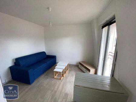 Location Appartement 1 pièce 16m² POITIERS 86000 - Photo 2