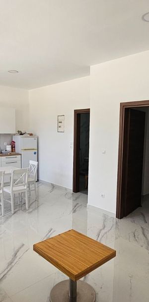Διαμέρισμα για ενοικίαση - Πικρολίμνη, - Φωτογραφία 1