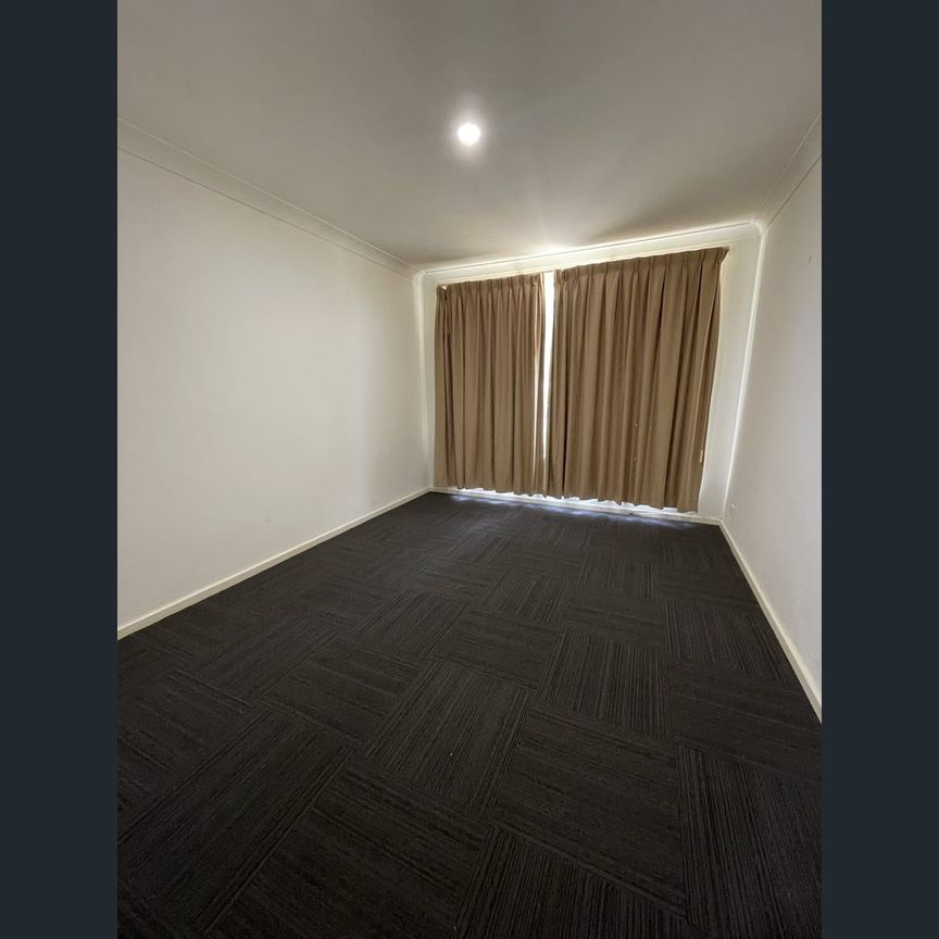 52 Girraween St, Armadale, WA 6112 - Photo 1