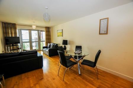 2 bedroom serviced apartment to rent - Photo 3