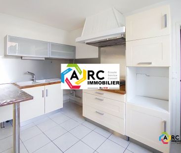 Location Appartement 4 pièces 90m² ST JEAN DE LA RUELLE 45140 - Photo 4