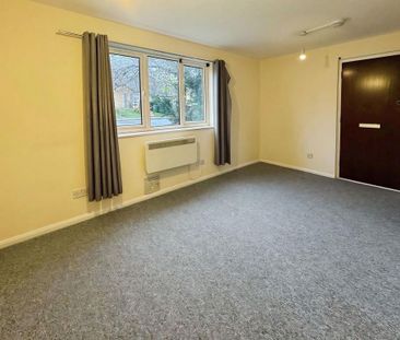 1 bedroom detached house to rent - Photo 2