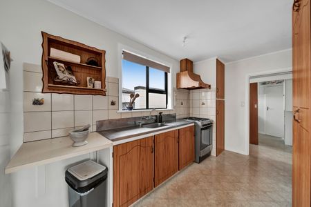 17 Murray Ave, Hawera - Photo 5