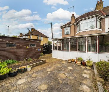 3 bedroom house to rent - Photo 3