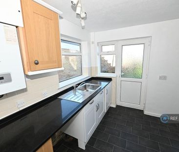 3 bedroom detached house to rent - Photo 6