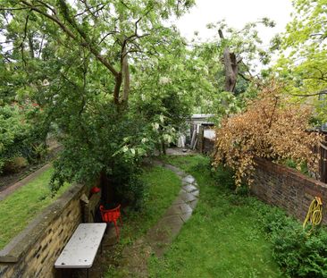 Coleridge Road, N4, London - Photo 1