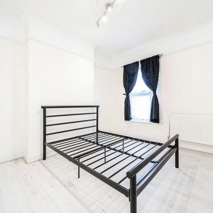 6 bedroom terraced house to rent - Photo 1