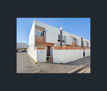 1/2 West Street, Hindmarsh, SA 5007 - Photo 3