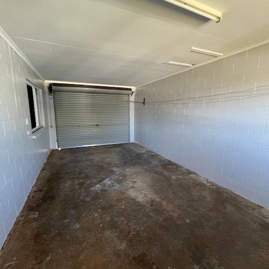 Modern Unit - Photo 1