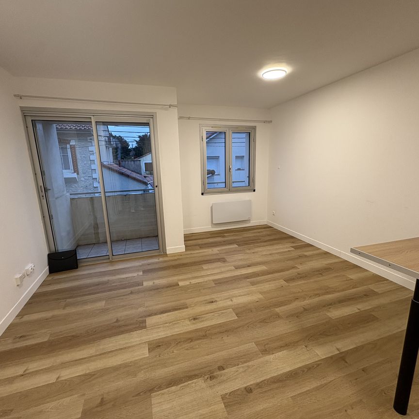 Location Appartement 1 pièce 26m² AGEN 47000 - Photo 1