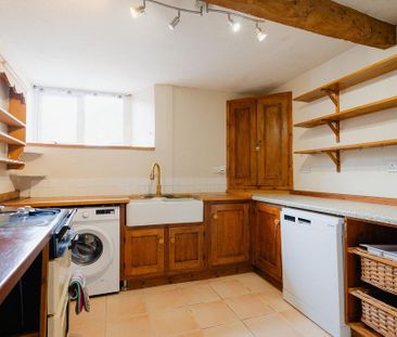 2 bedroom terraced house to rent - Photo 6