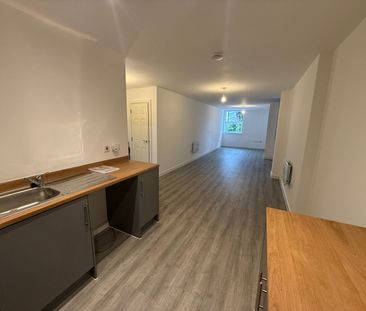 Town Centre, Taunton - Photo 6