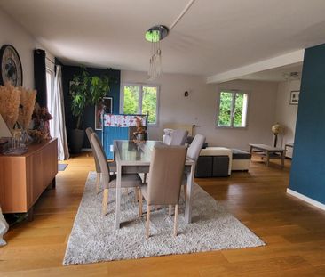 Location Maison 7 pièces 135m² - Photo 4
