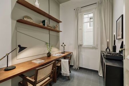 Carrer Gran de Gràcia, Barcelona, Catalonia 08012 - Foto 5