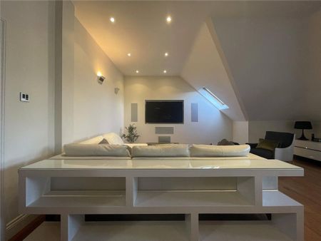 3 bedroom penthouse to rent - Photo 2