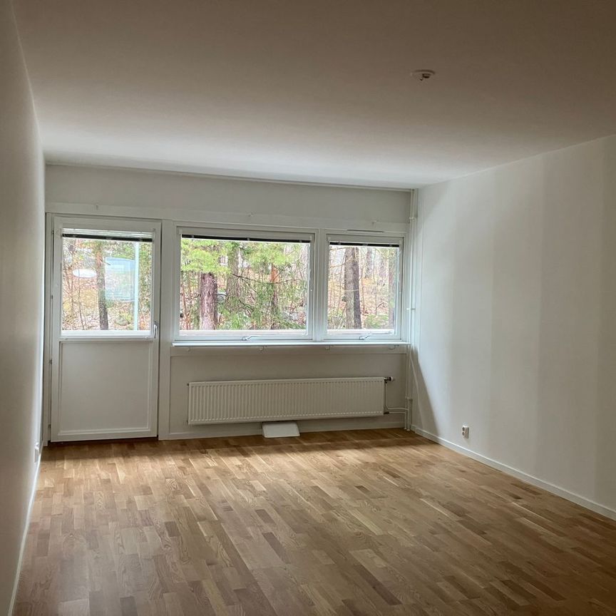 Lövsångargatan 84 - Photo 1