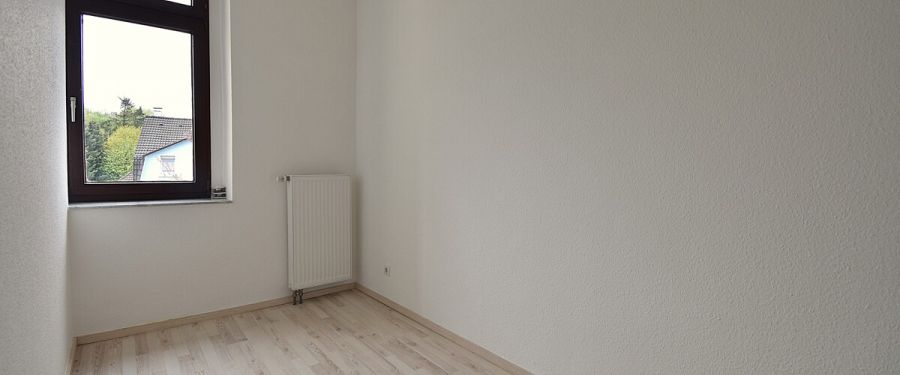 3,5-Zimmer-Wohnung mit Balkon in beliebter Lage von Solingen-Höhscheid. - Photo 1