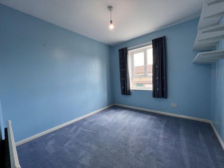 3 bedroom terraced house to rent - Photo 2
