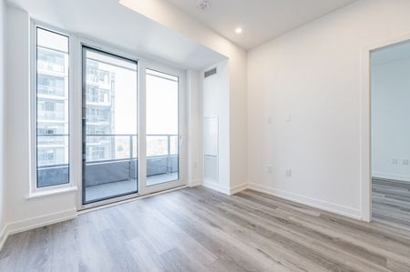 For Lease - 15 Wellington Street Unit# 1601, Kitchener, Ontario - Photo 2