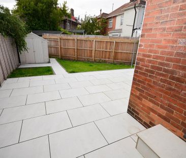3 bedroom semi-detached house to rent - Photo 4