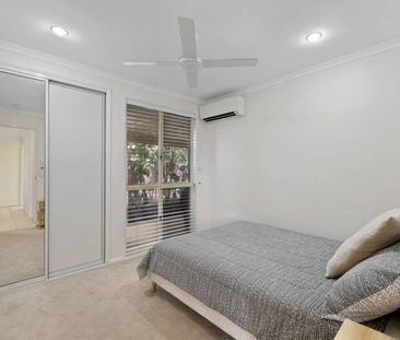 Four bedroom home close to the beach - Photo 3