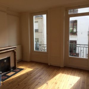 Location Appartement 3 pièces 62m² ST ETIENNE 42000 - Photo 2