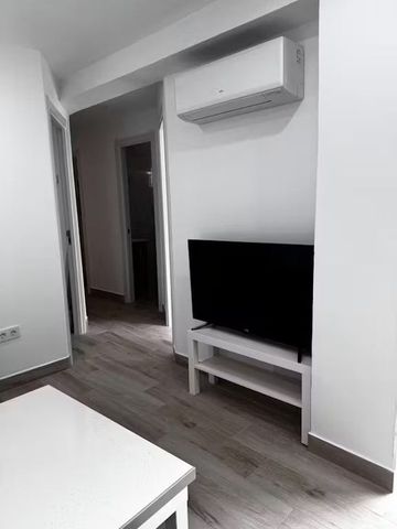 Pasaje Pezuela, Málaga, Andalusia 29010 - Photo 3