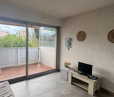 Appartement à louer 1 pièce • Six-Fours-les-Plages - Photo 1