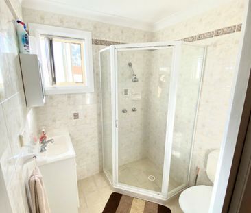 One Bedroom Flat - Photo 5