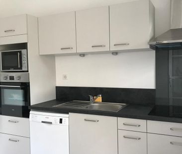 Location Maison 5 pièces 125m² COGNAC 16100 - Photo 4