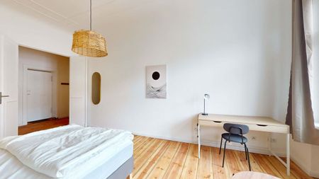 Berlin Rhein 4 - Room L (1) - Photo 5