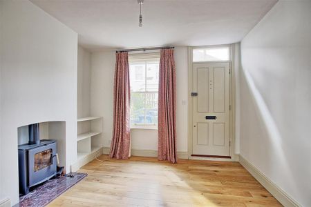 2 bedroom terraced house to rent - Photo 3