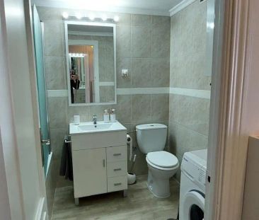 Estudio de alquiler en Calle la Colina, 1, La Colina - Photo 3