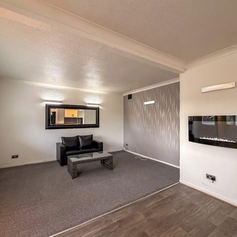 2 bedroom semi-detached house to rent - Photo 1