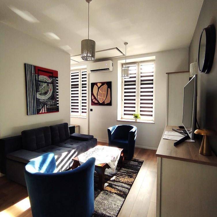 Pięknie urządzone 2-pokojowe mieszkanie w centrum - Photo 1