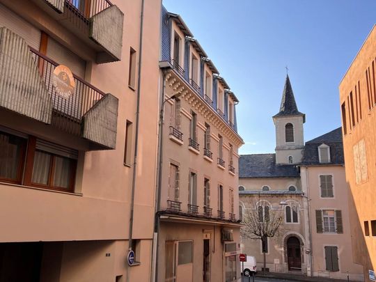 Location Appartement 3 pièces 78 m2 à Rodez - Photo 1