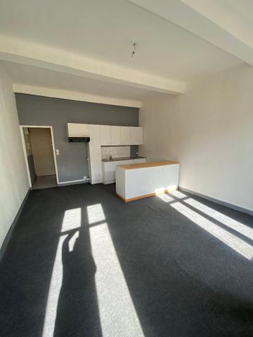 Location Appartement 2 pièces 36m² ST MAXIMIN LA STE BAUME 83470 - Photo 4