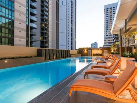 40/189 Adelaide Terrace, East Perth - Photo 2
