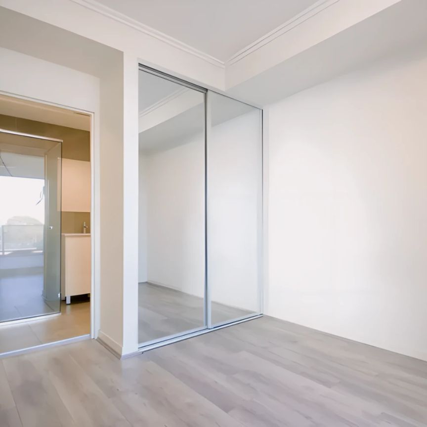 Single Room - Photo 1