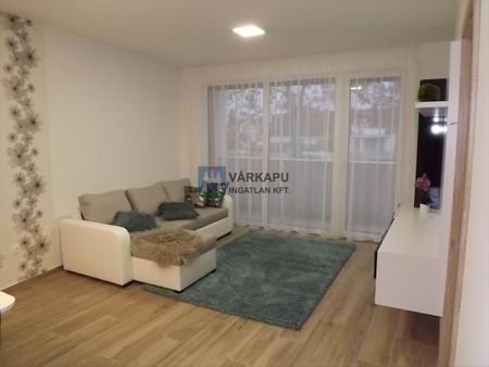 Kiadó luxus lakás - Székesfehérvár - Photo 5