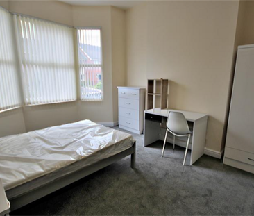 1 bedroom in a house share to rent - Photo 5