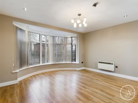 Hollybank Apartments, Chapel Allerton, Leeds, LS7 - Photo 1