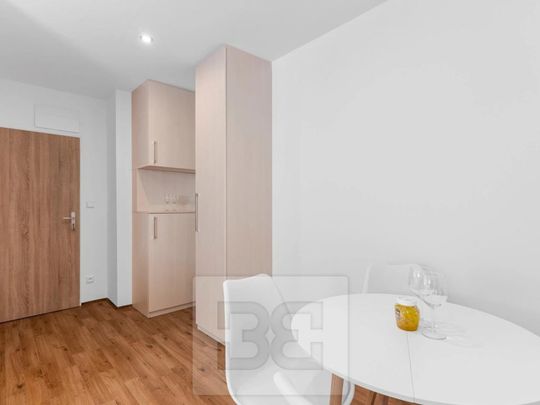 Pronájem bytu 2+kk 40 m2 - Фото 1