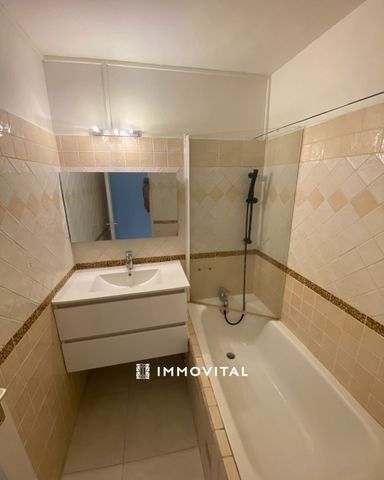 Location Appartement 6 pièces 104m² LES ABYMES 97139 - Photo 5