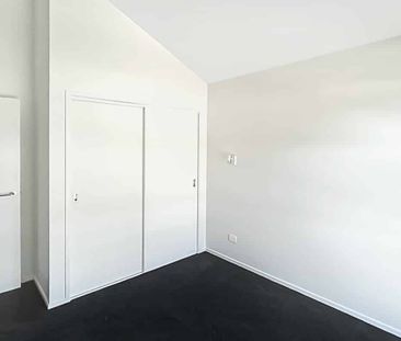 LEVIN - 2 BEDROOMS - Photo 3