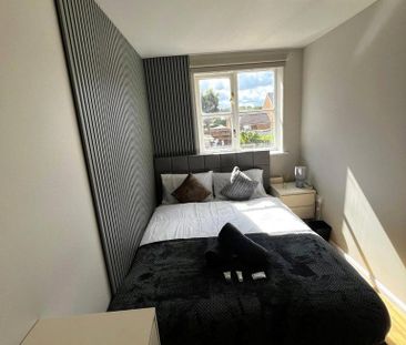 6 bedroom house to rent - Photo 3