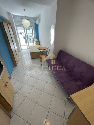 Studio/Γκαρσονιέρα για ενοικίαση Καμάρα - Ροτόντα (Κέντρο Θεσσαλονίκης) - Φωτογραφία 2