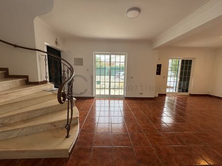 Moradia T4 em Setúbal - Photo 2